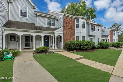 209 Tulip Lane, Condo with 2 bedrooms, 2 bathrooms and null parking in Freehold NJ | Image 1