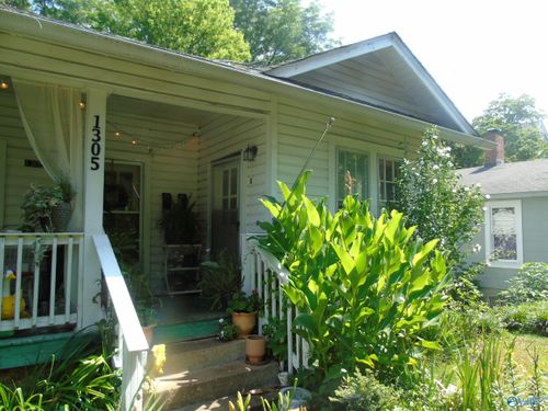b-1305 - B Wells Ave Se, Huntsville, AL, 35801-1921 | Card Image