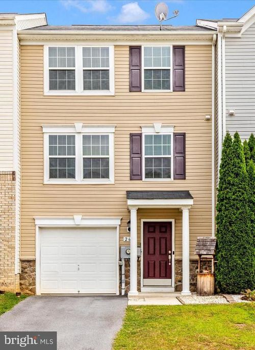 260 Rumbling Rock Rd, HEDGESVILLE, WV, 25427-4432 | Card Image