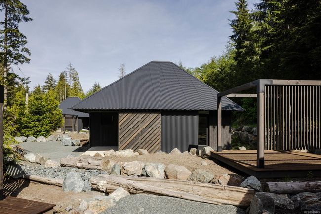 7 - 6504 Powder Main Rd, Home with 2 bedrooms, 1 bathrooms and 1 parking in Port Renfrew BC | Image 6