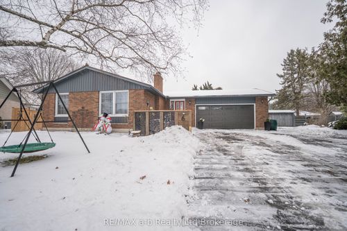 6 Camdon Crt, Tillsonburg, ON, N4G4B3 | Card Image