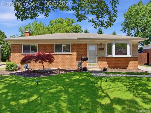 14081 La Chene Ave, Warren, MI, 48088-3221 | Card Image