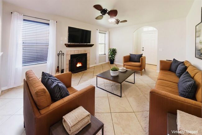 115 Hummingbird Ct, House other with 4 bedrooms, 3 bathrooms and 4 parking in Cedar Creek TX | Image 5