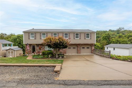 6917 Spruce St, Finleyville, PA, 15332-1025 | Card Image