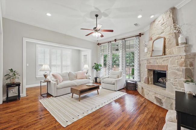 9008 Cypress Creek Rd, House other with 4 bedrooms, 5 bathrooms and null parking in Lantana TX | Image 10