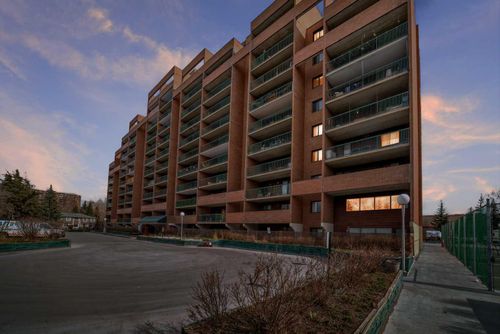 309-5204 Dalton Dr Nw, Calgary, AB, T3A3H1 | Card Image