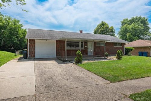 5952 Tibet Dr, Huber Heights, OH, 45424-5327 | Card Image