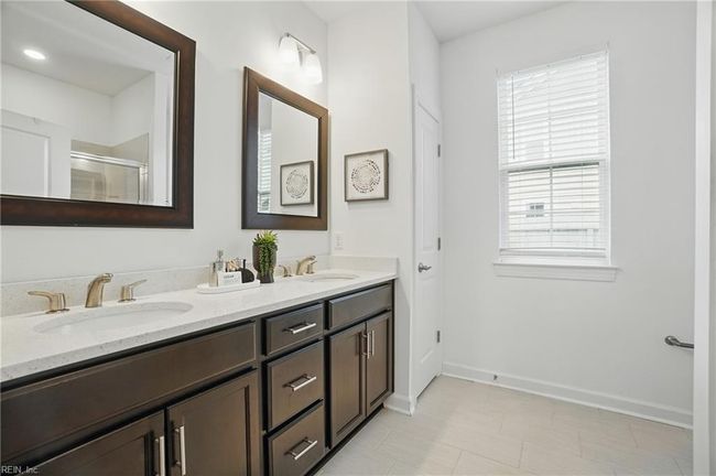 637 Middleton Way, House other with 5 bedrooms, 4 bathrooms and null parking in Chesapeake VA | Image 22