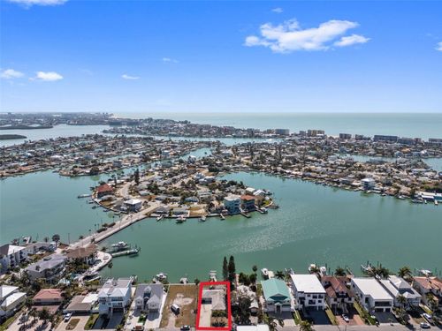 837 Bay Point Dr, MADEIRA BEACH, FL, 33708-2316 | Card Image
