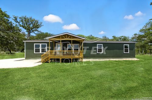 132 Syrah St, La Vernia, TX, 78121 | Card Image