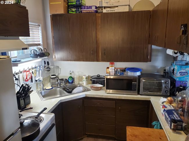160 Spring St, House other with 3 bedrooms, 3 bathrooms and null parking in Gardiner OR | Image 10