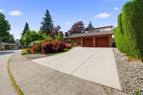 7605 Lawrence Dr, Burnaby, BC, V5A3M6 | Card Image