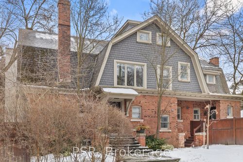 31 Clarendon Ave, Toronto, ON, M4V3C1 | Card Image