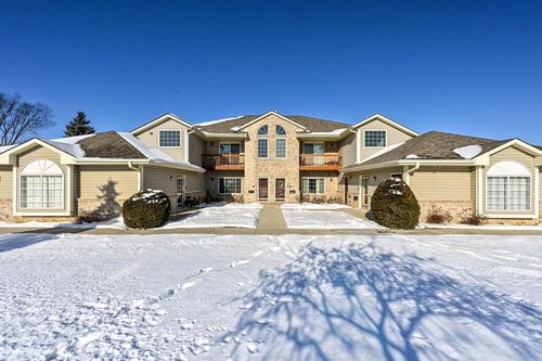 17600 W Lincoln Avenue, New Berlin, WI, 53146 | Card Image