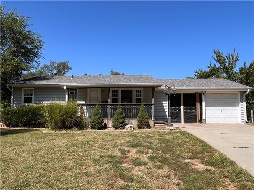 4326 Laurel Ave, Kansas City, MO, 64133-1442 | Card Image