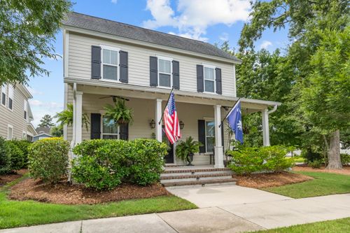 251 Ribbon Rd, Summerville, SC, 29483-8994 | Card Image