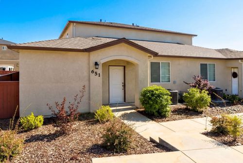 651 Mission De Oro Dr, Redding, CA, 96003-3881 | Card Image