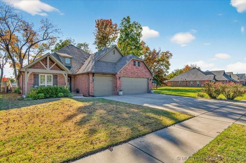 3227 Boardwalk Ct, Bartlesville, OK, 74006-6538 | Card Image