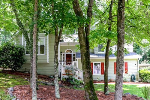 2526 Lorne Ct Sw, Marietta, GA, 30064-4088 | Card Image