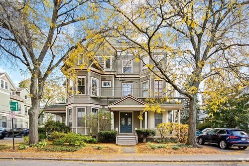 apt-1-72 Cypress St, Brookline, MA, 02445-6876 | Card Image