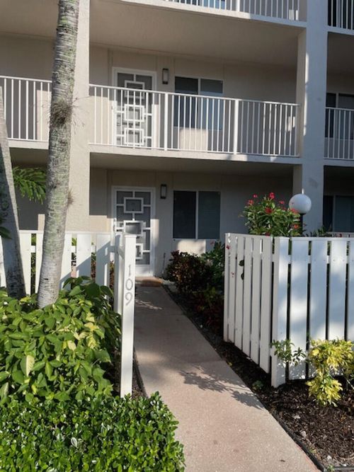 109-14111 Royal Vista Drive, Delray Beach, FL, 33484 | Card Image