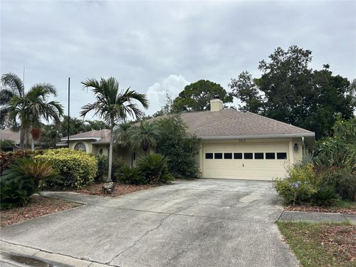 1612 Gulf Beach Blvd, TARPON SPRINGS, FL, 34689-2218 | Card Image