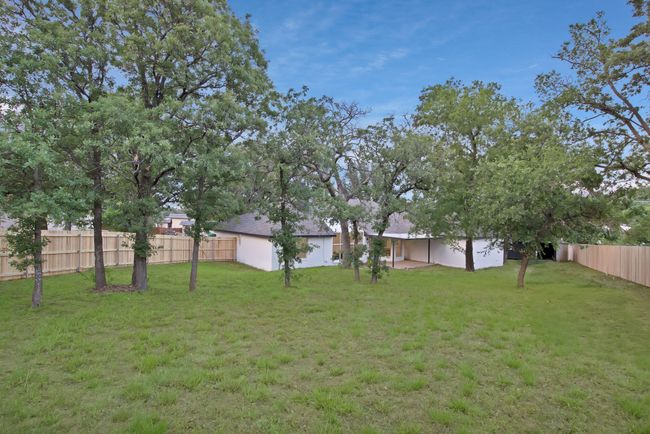 View of yard | Image 24