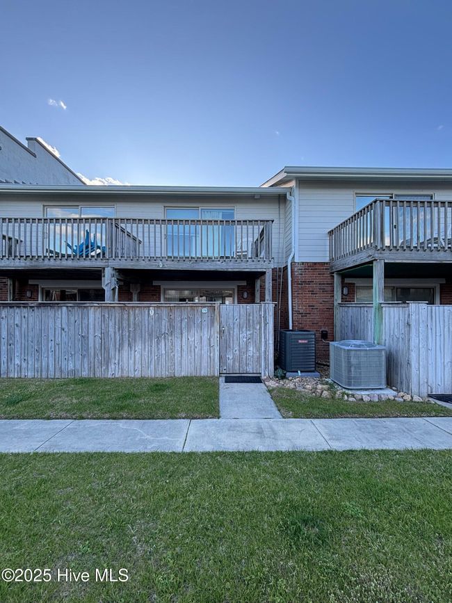 79 - 277 Salter Path Rd, Condo with 2 bedrooms, 2 bathrooms and null parking in Pine Knoll Shores NC | Image 6