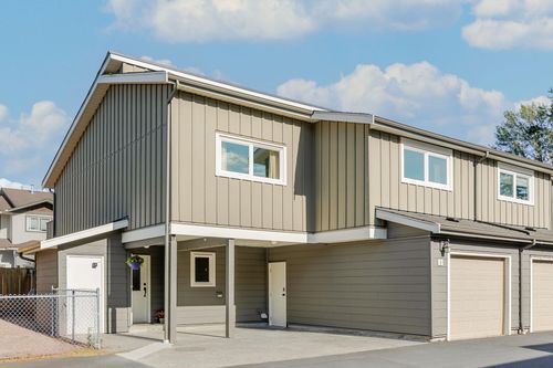 9-39752 Government Road, Squamish, BC, V8B0G3 | Card Image