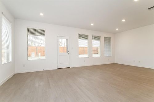 1908 Ponderosa Pine Ln, Oklahoma City, OK, 73128-3117 | Card Image