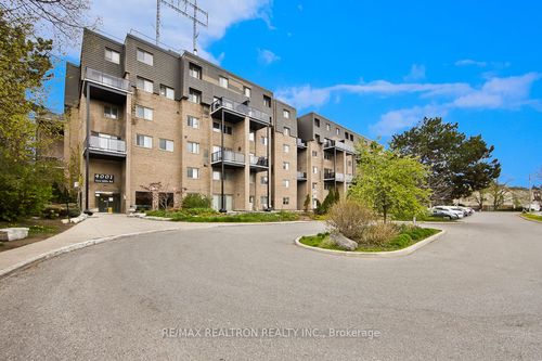 235-4001 Don Mills Rd, North York, ON, M2H3J8 | Card Image