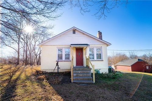 4108 Marlin Ln, Saint Joseph, MO, 64503-1623 | Card Image