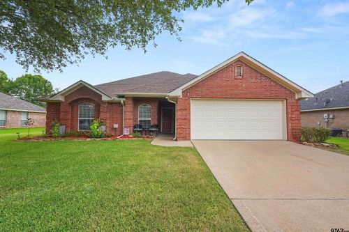 411 Amanda Ct, Whitehouse, TX, 75791-3861 | Card Image