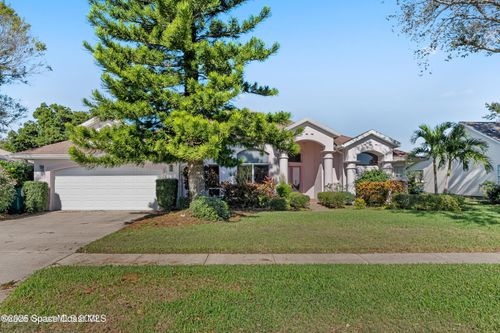 537 Lake Victoria Cir, MELBOURNE, FL, 32940-1878 | Card Image