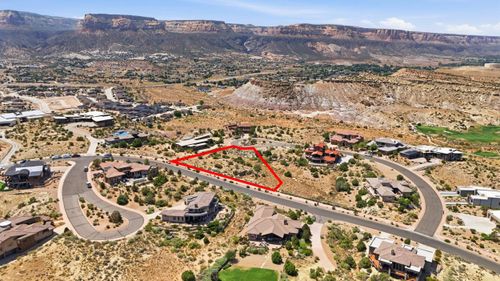 322 Red Ridge Ct, Grand Junction, CO, 81507-1783 | Card Image