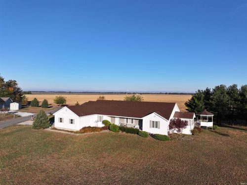 410 N 200 W, Winamac, IN, 46996-7831 | Card Image