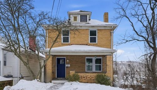 523 7th Ave, Coraopolis, PA, 15108-1537 | Card Image