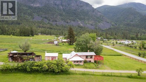 4512 48 St, Canyon, BC, V0B1C1 | Card Image