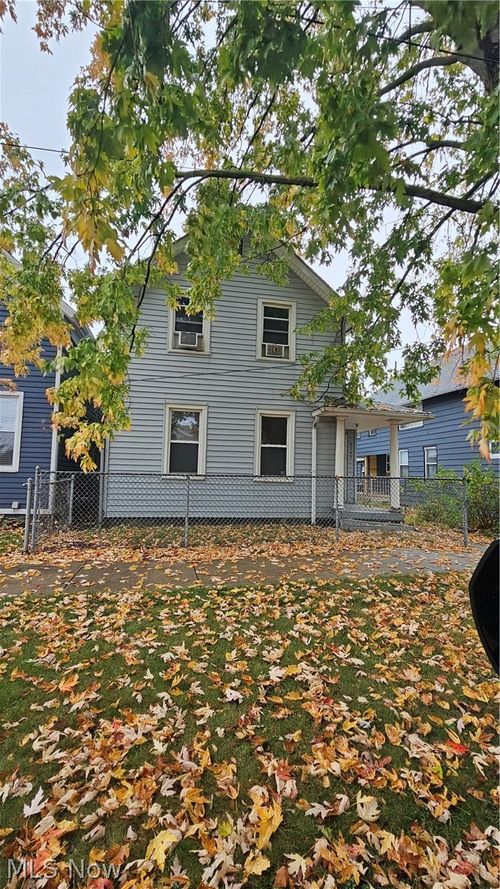 3307 Hancock Avenue, Cleveland, OH, 44113 | Card Image