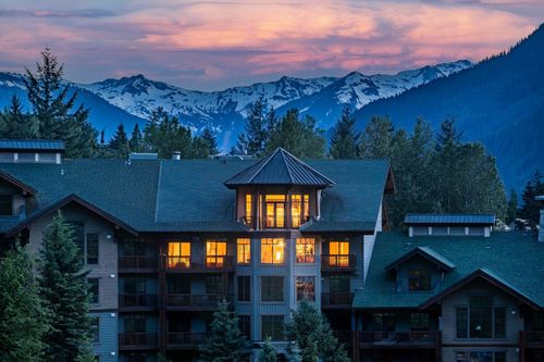 614-2202 Gondola Way, Whistler, BC, V8E0M7 | Card Image