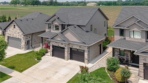 587 Hawthorne Pl, Woodstock, ON, N4S0E1 | Card Image
