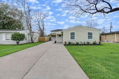 6603 Narcissus St, Houston, TX, 77087-1529 | Card Image