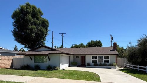 2246 E Locust Ave, Orange, CA, 92867-4846 | Card Image
