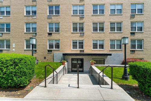 apt-6c-377 Westchester Ave, Port Chester, NY, 10573-3640 | Card Image