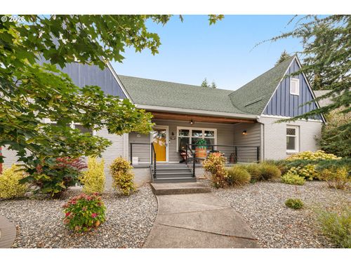 2604 Ne 50th Cir, Vancouver, WA, 98663-4000 | Card Image