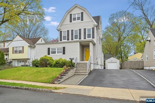 135 Cresskill Avenue, Dumont, NJ, 07628 | Card Image