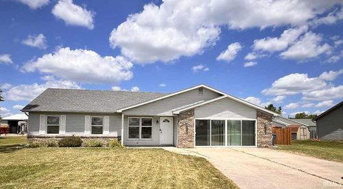 3563 County Road 40a, Auburn, IN, 46706-9795 | Card Image