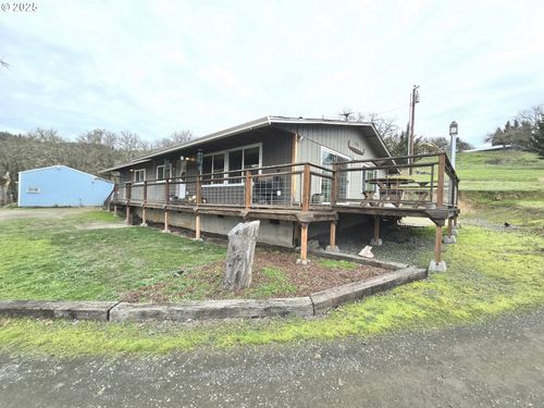 1880 Fairhill Dr, Roseburg, OR, 97471-3000 | Card Image