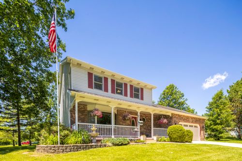 552 N 250 W, Valparaiso, IN, 46385-8837 | Card Image
