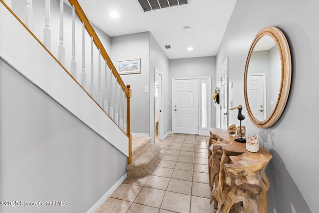 4 - 5201 Ocean Beach Blvd, Townhouse with 3 bedrooms, 3 bathrooms and null parking in Cocoa Beach FL | Image 9